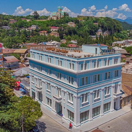 Newport Hotel 쿠타이시 외부 사진