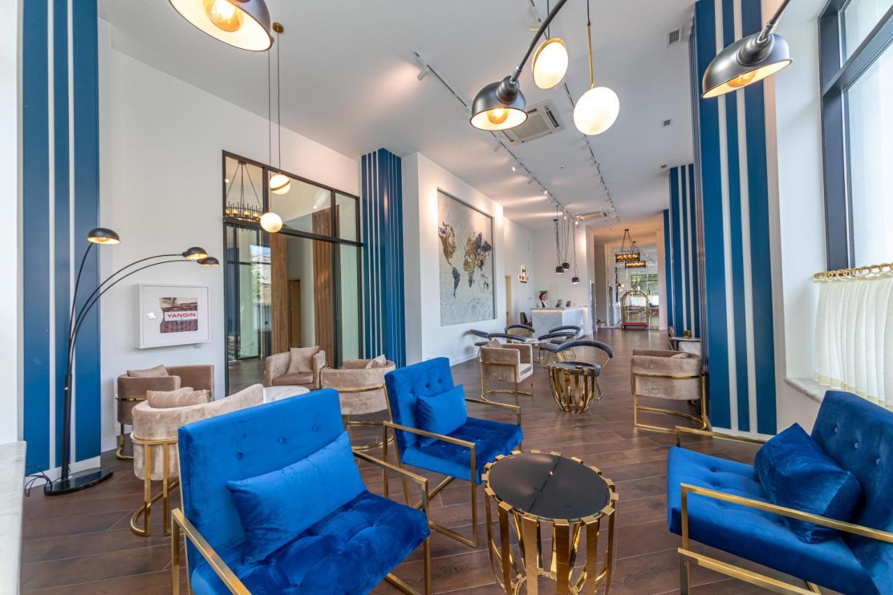 Newport Hotel 쿠타이시 외부 사진