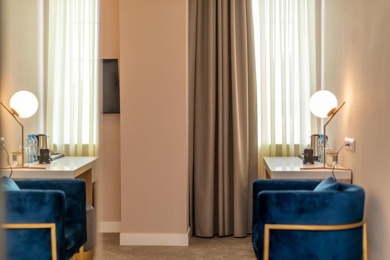 Newport Hotel 쿠타이시 외부 사진