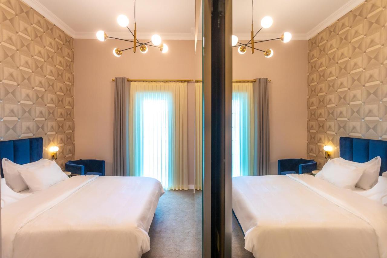 Newport Hotel 쿠타이시 외부 사진