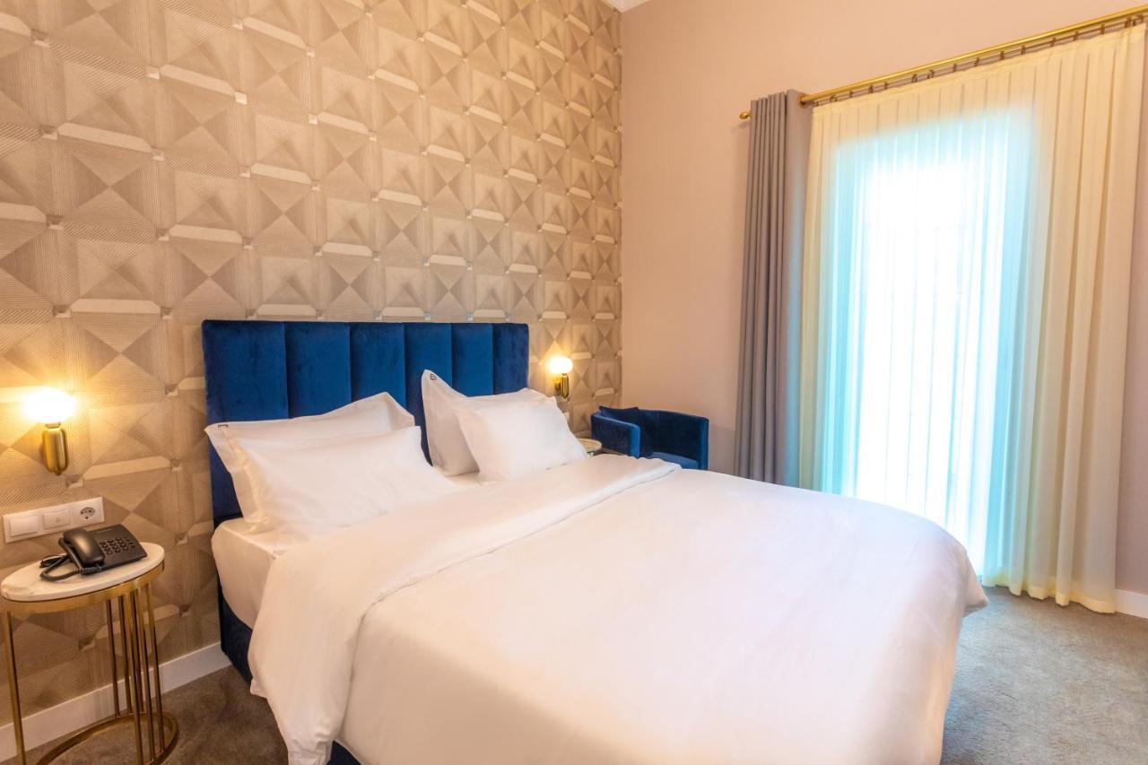 Newport Hotel 쿠타이시 외부 사진