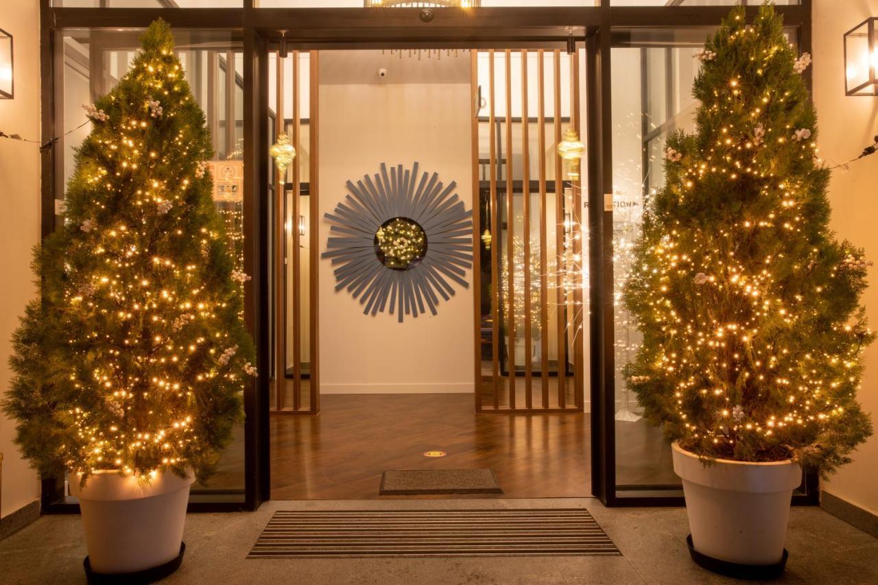 Newport Hotel 쿠타이시 외부 사진